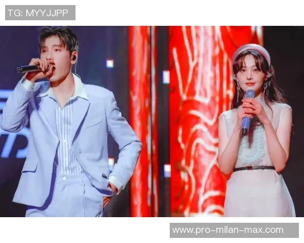 郑爽热爱足球展现运动魅力引发粉丝热议与支持